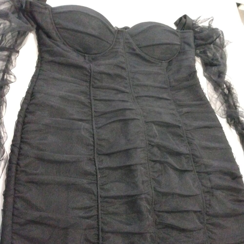 Dress - Picture 2 of 6